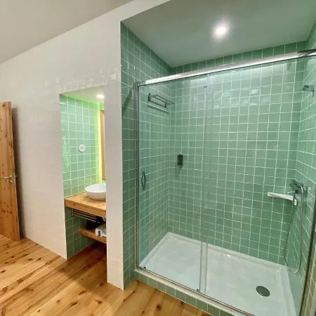 Nature & Sea - Casa Vinhateira East Duplex * Caloura